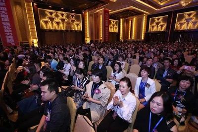 周大生十年戰略規劃出爐,雙千億工程令人期待